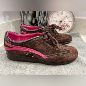 AEROSOLES Brown and Pink Sneakers